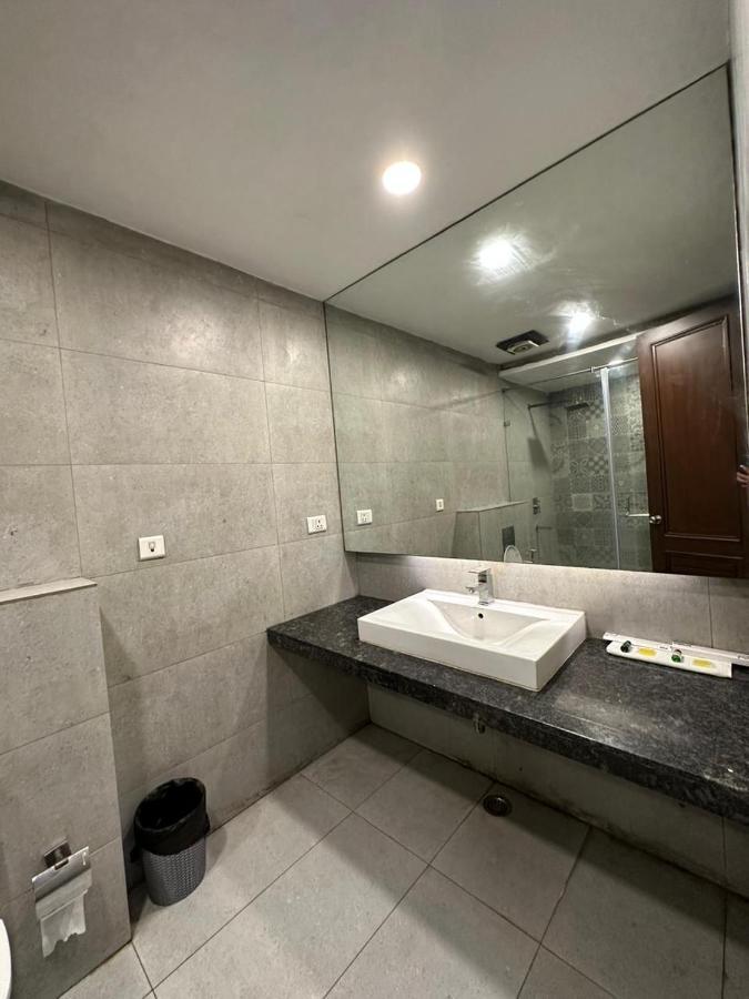 Hotel The Imperio 新德里 外观 照片
